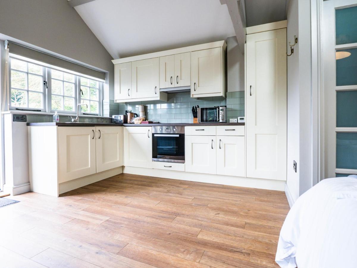1 Bed Studio In Two Dales Near Matlock & Bakewell Exterior foto